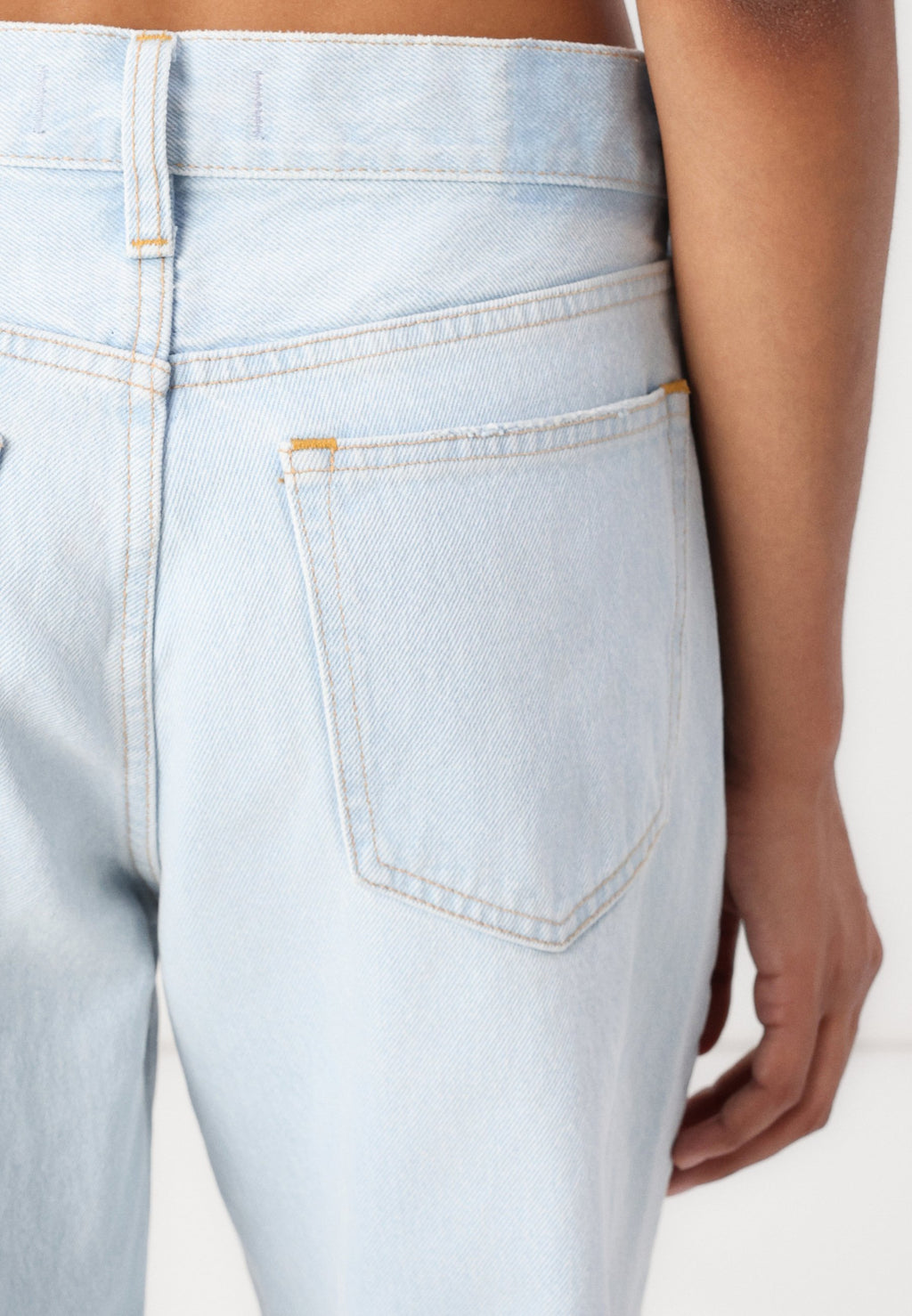 Abercrombie & Fitch CLEAN LOOSE