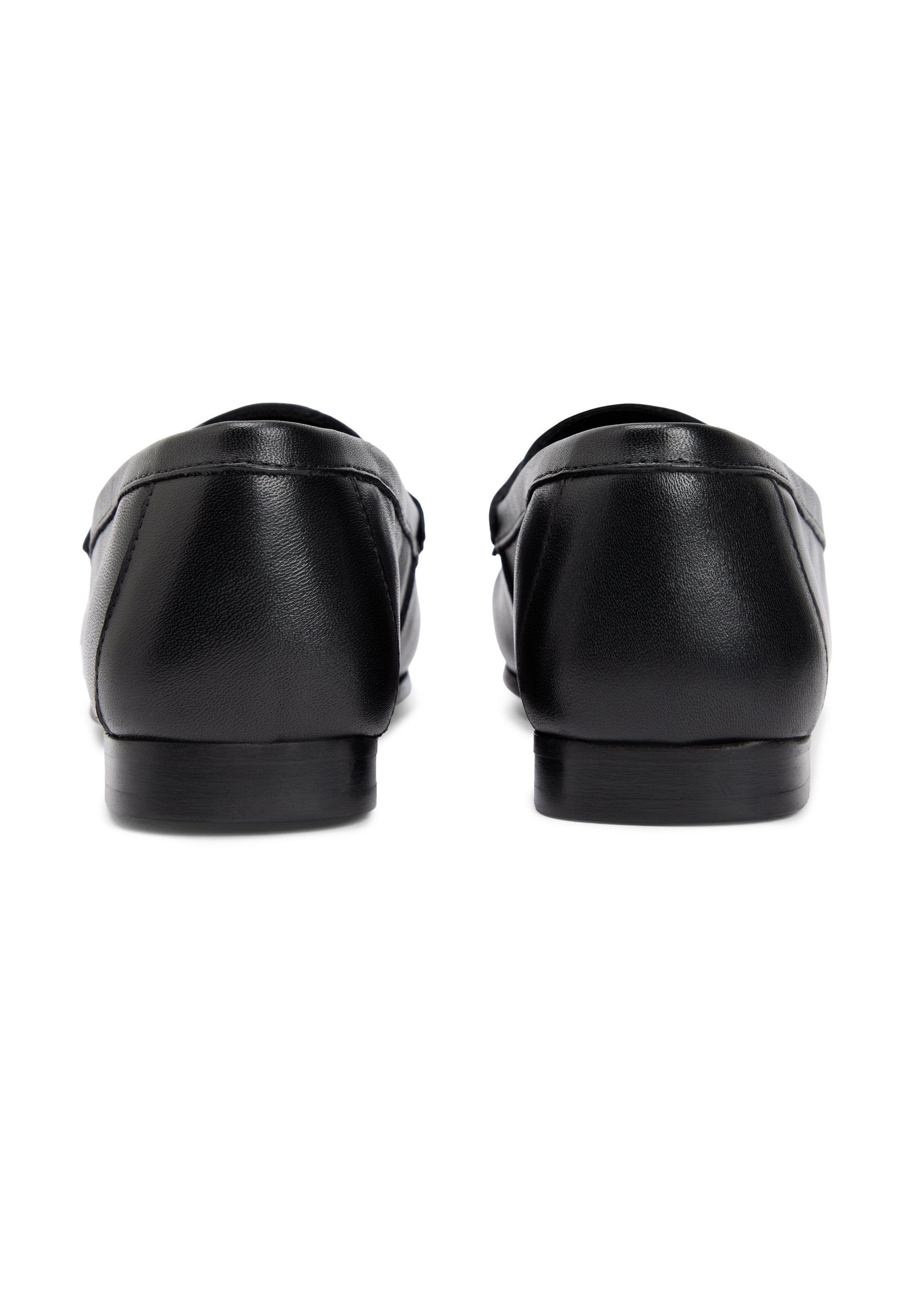 CHAIN HORSEBIT LEATHER LOAFERS Media 3