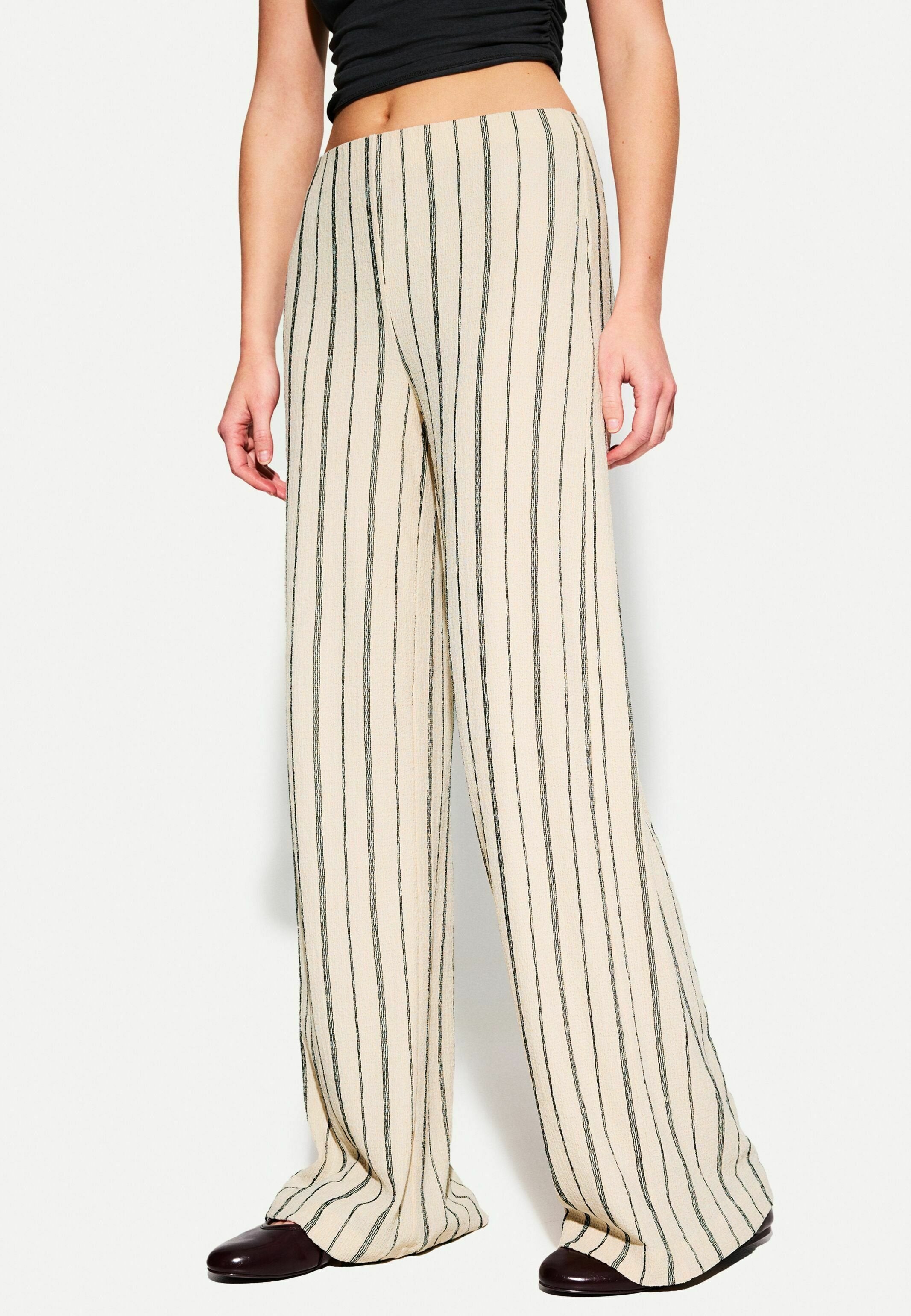 Bershka WIDE LEG