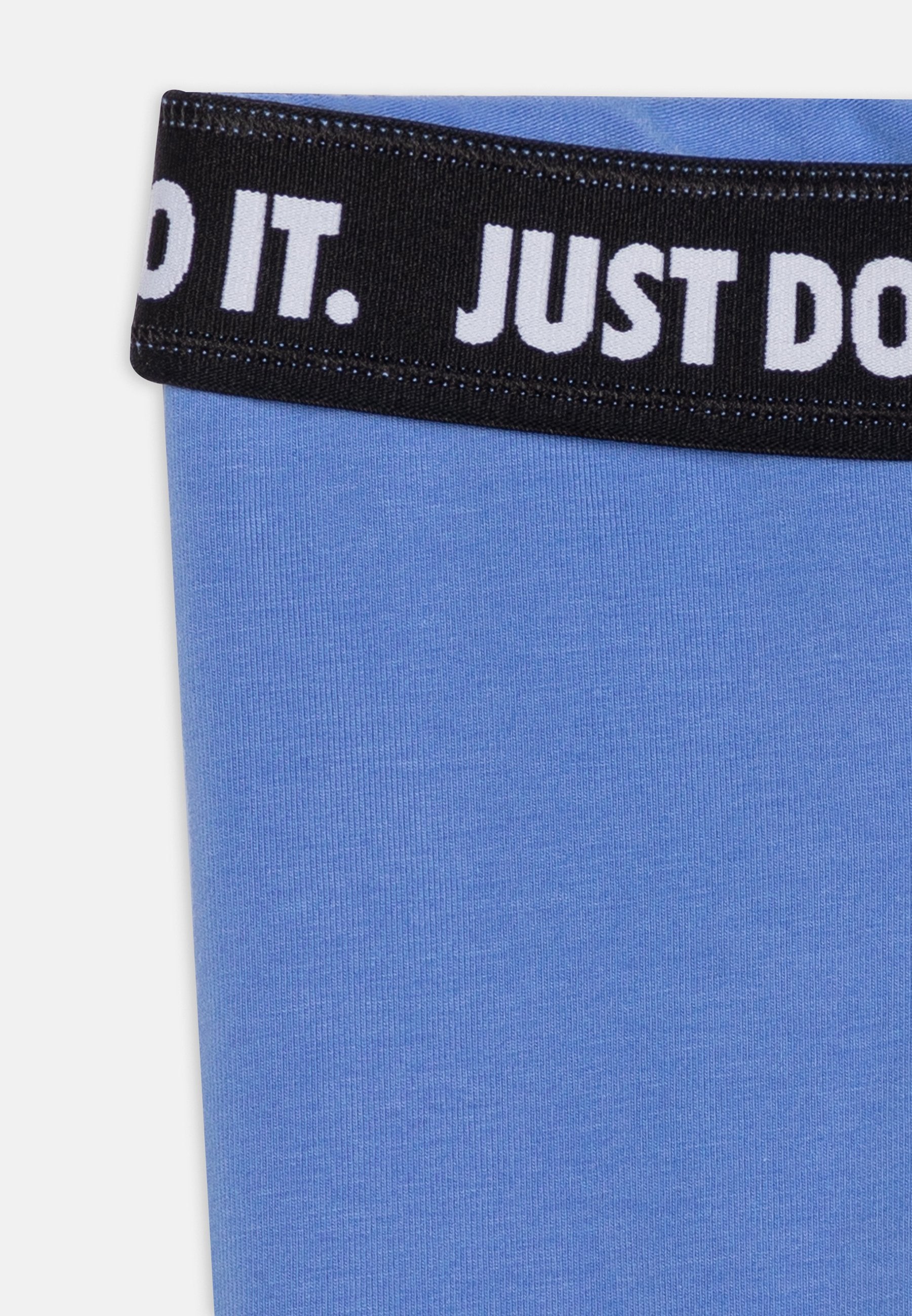 Nike Sportswear