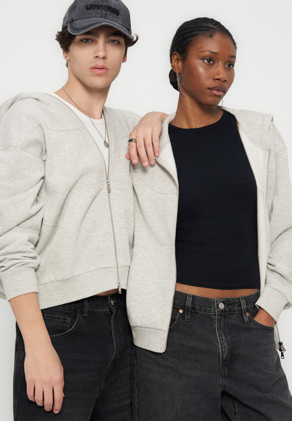 YOURTURN RELAXED FIT CURVED SEAM ZIP-UP HOODIE
