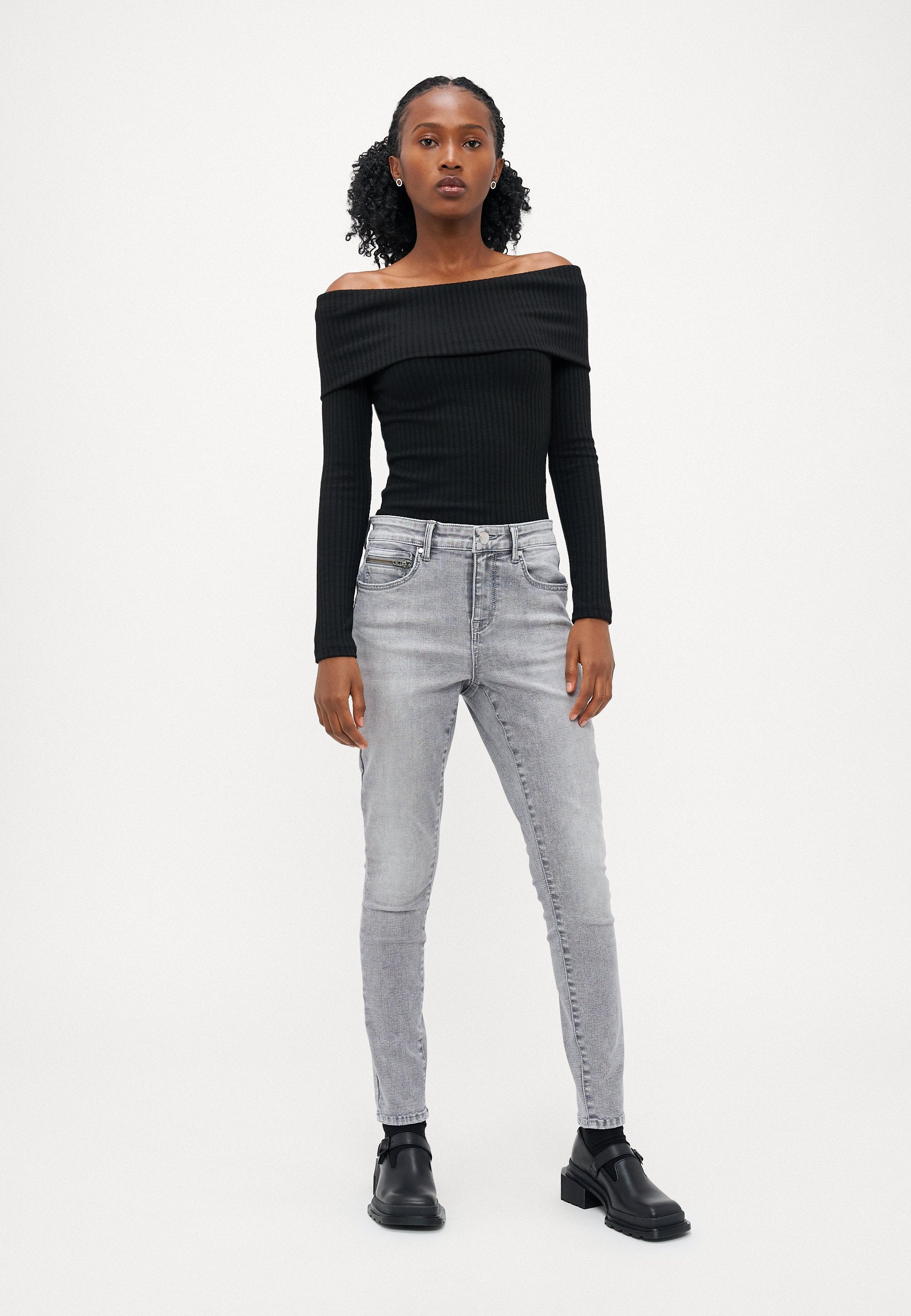 ONLWAUW MID ZIP YOKE PUSH UP Media 2