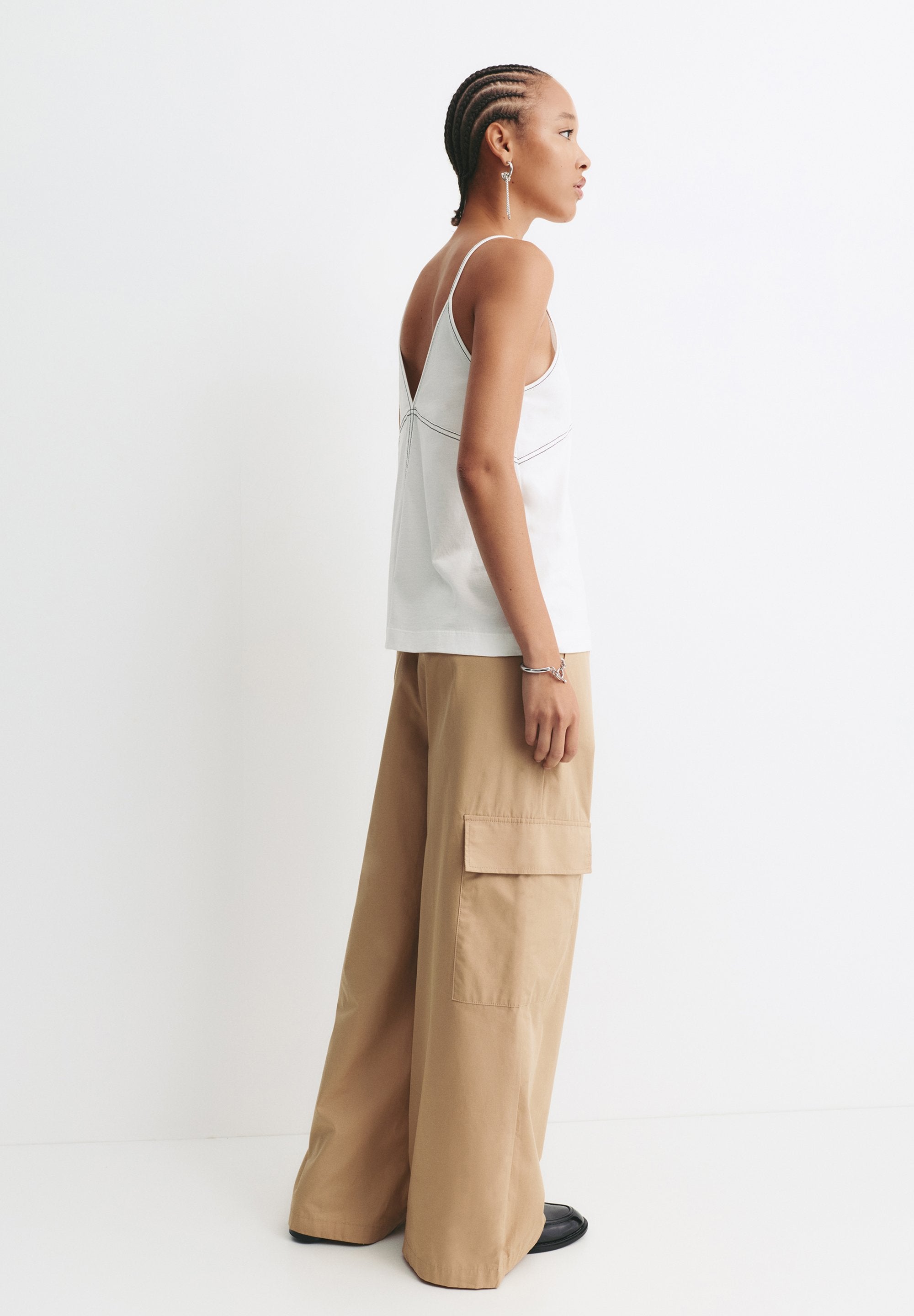 PULL&BEAR STITCH DETAIL - STRAPPY