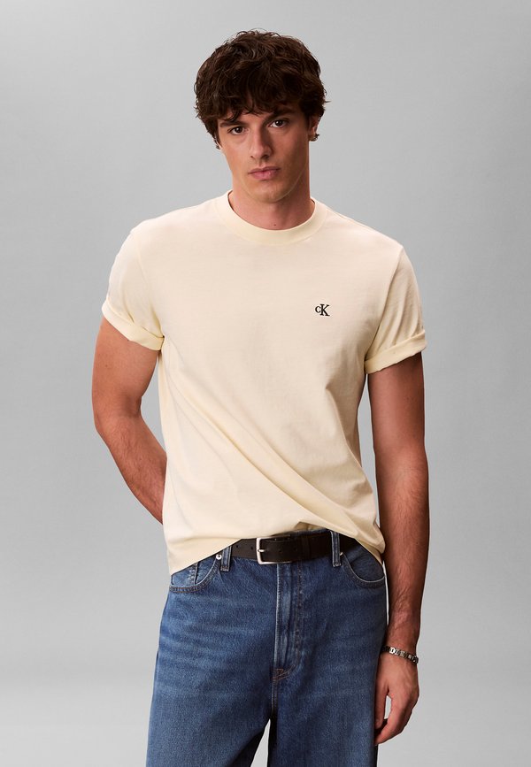 Calvin Klein Jeans Basic T-shirt - pear sorbet