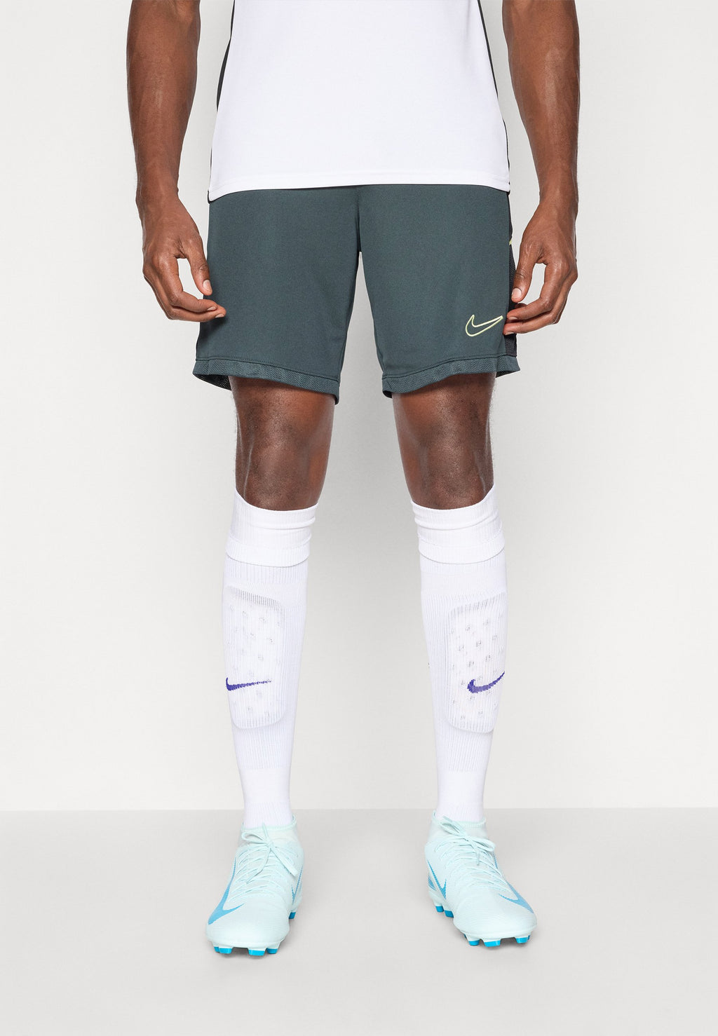 Nike Performance ACADEMY SHORT