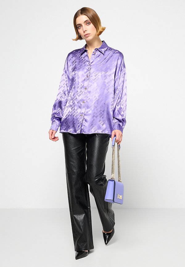 Just Cavalli RELAXED FIT
