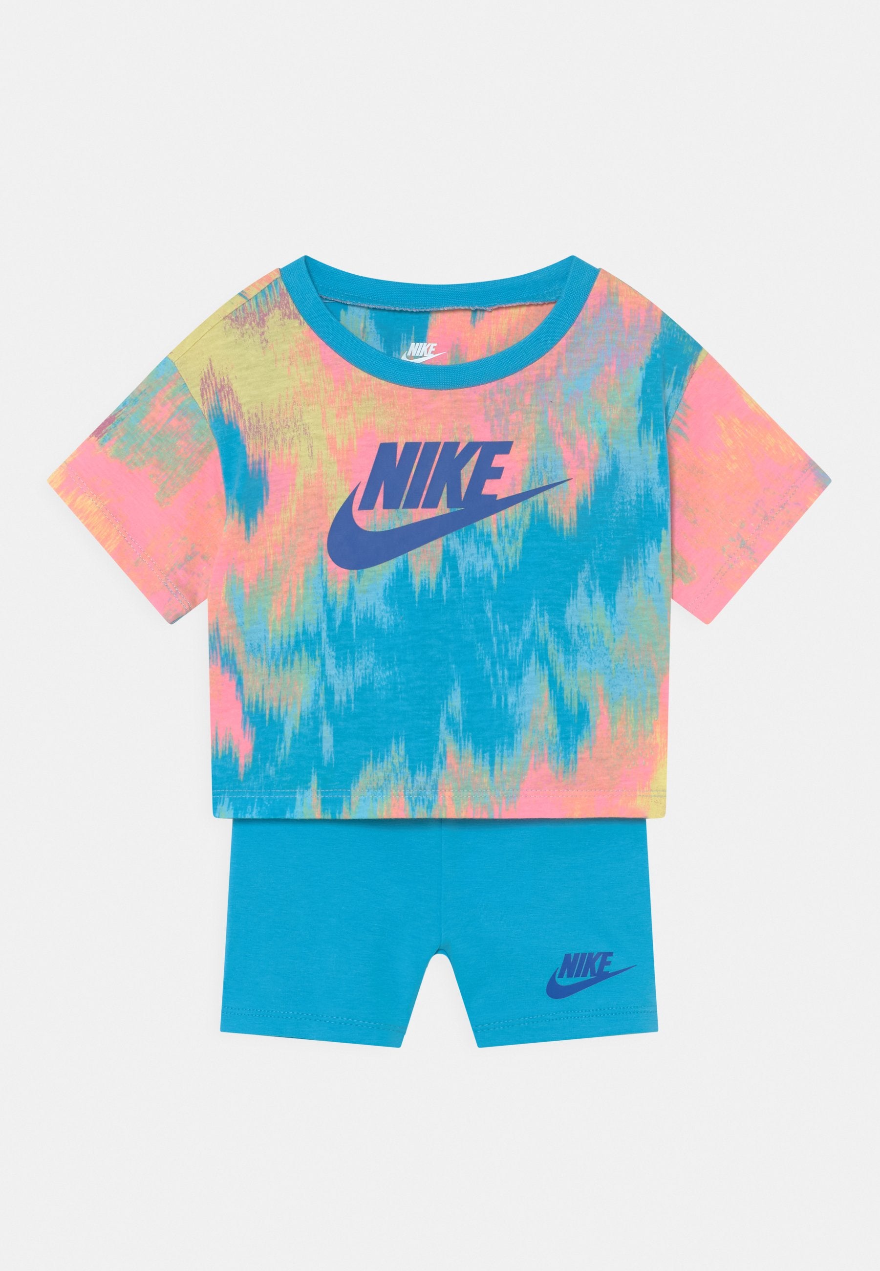 Nike Sportswear BOXY BIKE SET
