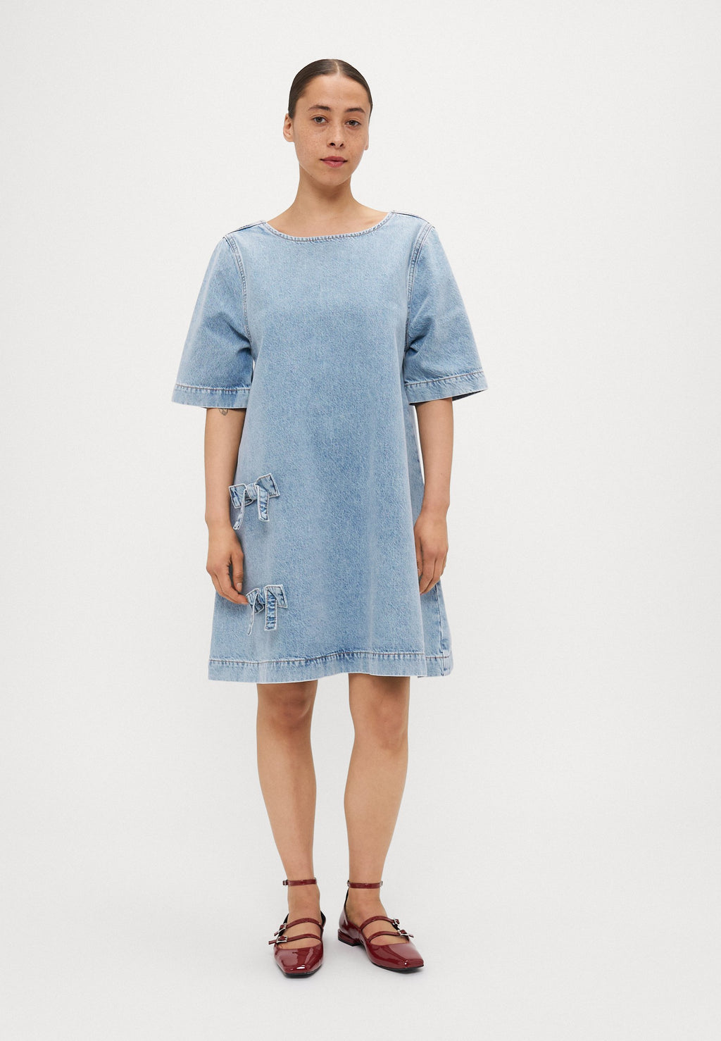 ONLGIGI BOW A SHAPE DRESS Media 3