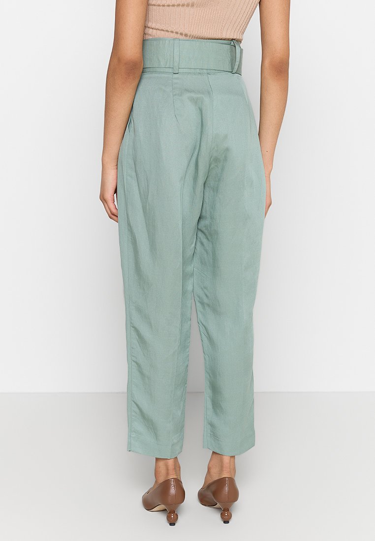 MARCIANO BY GUESS HAILEY