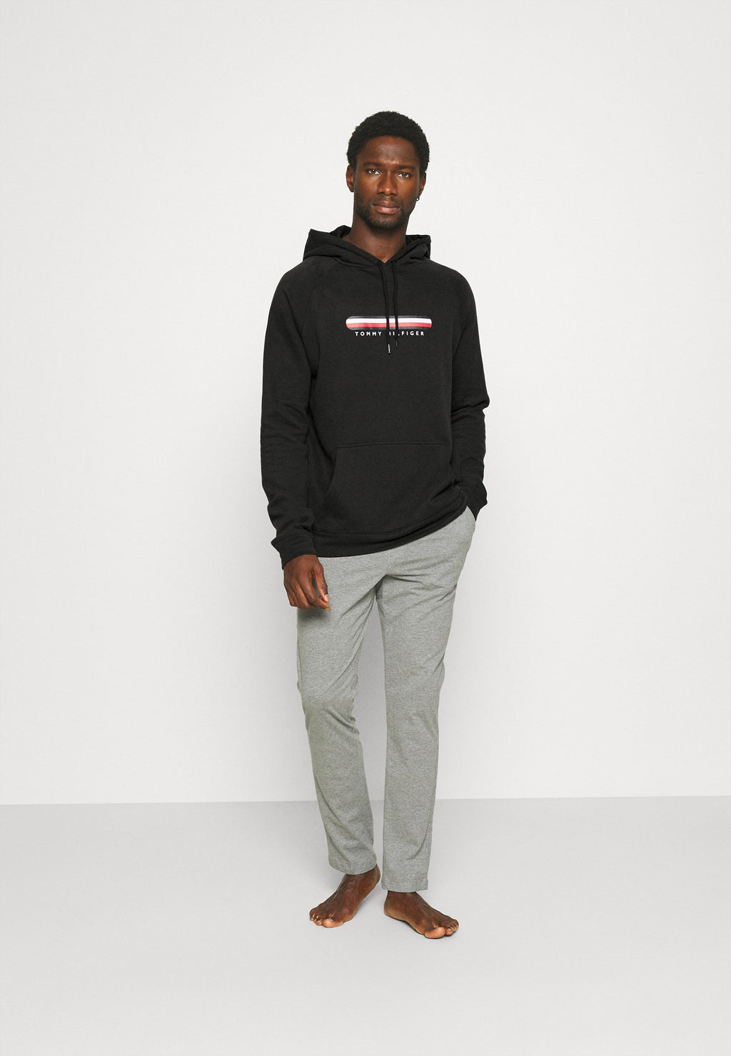 OH HOODIE Media 2