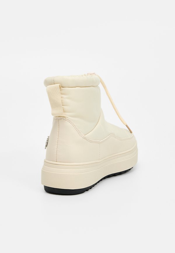 U.S. Polo Assn. ICY