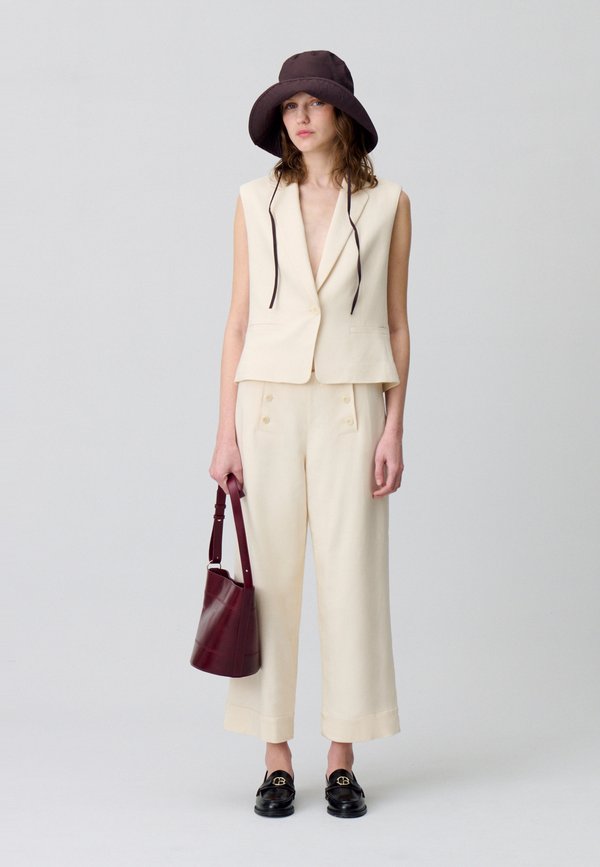 Claudie Pierlot