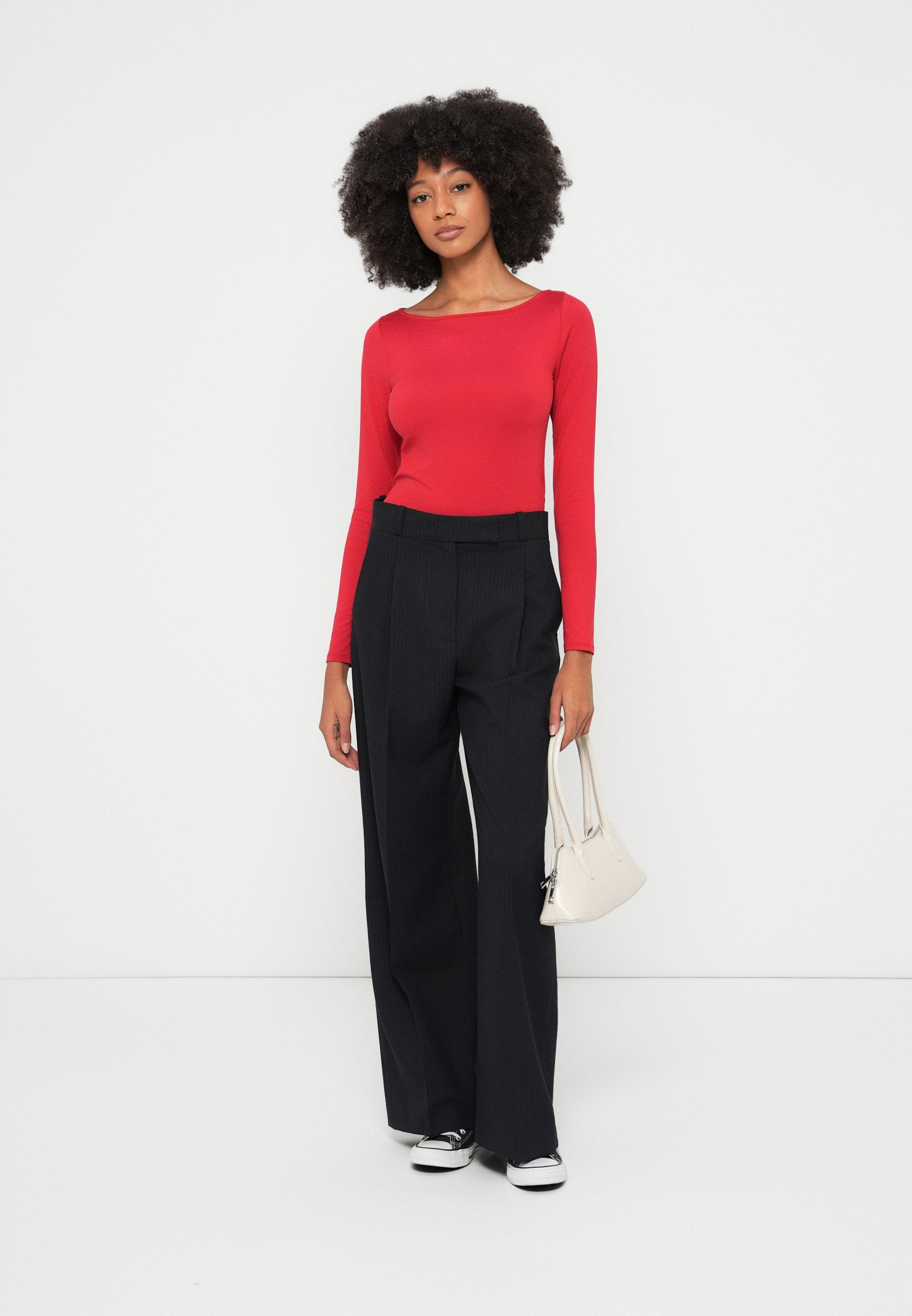 Hollister Co. FLAT SLASH NECK