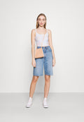 Hollister Co. BARE GRAPHIC BABY