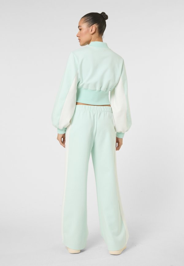 Fila APPAREL LECORE WIDE CONTRAST PANEL
