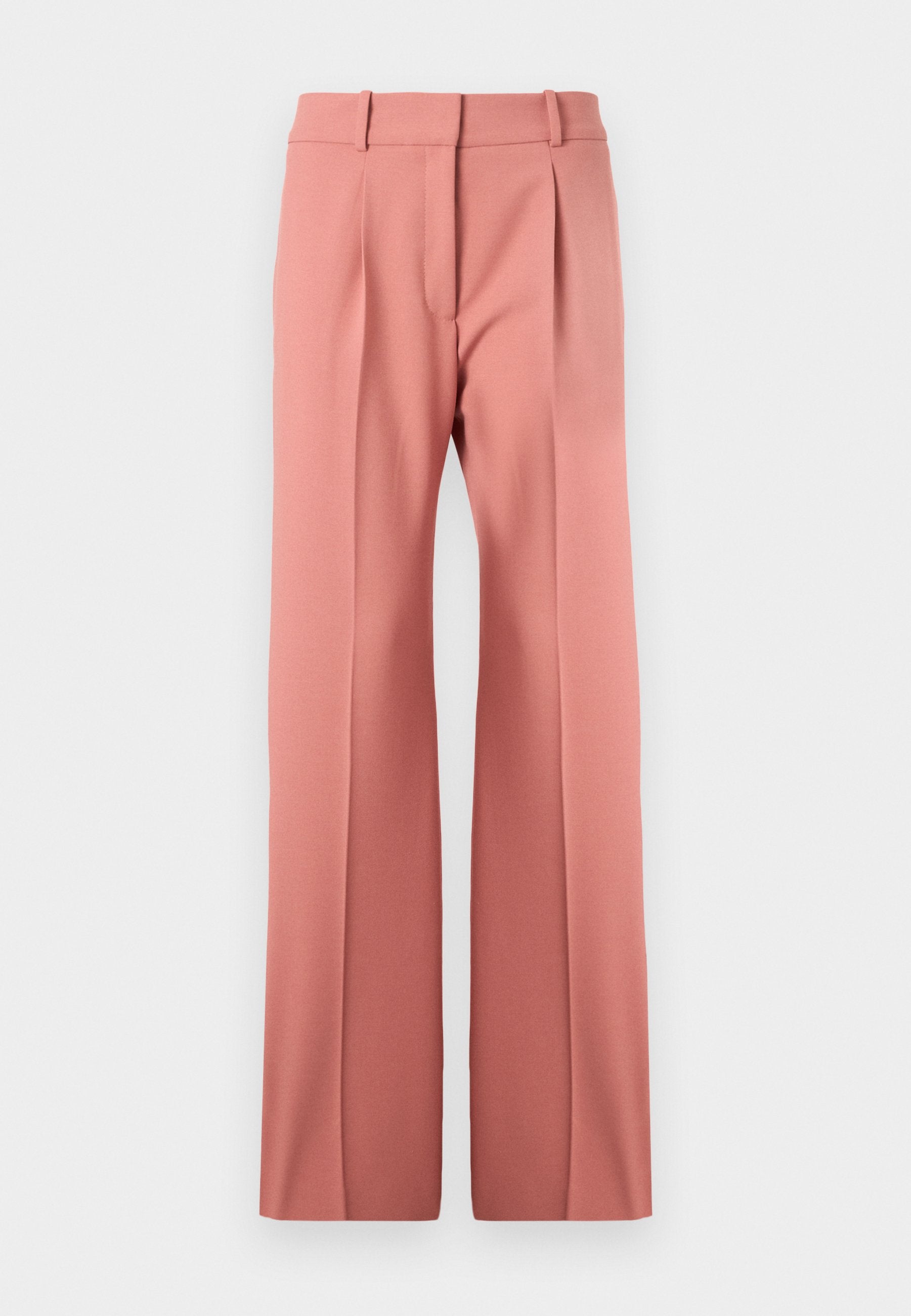Rosa, weit geschnittene Hosen aus einem glatten Material, mit vorderen Falten, hohem Bund und einem klaren Schnitt ohne sichtbare Taschen.
