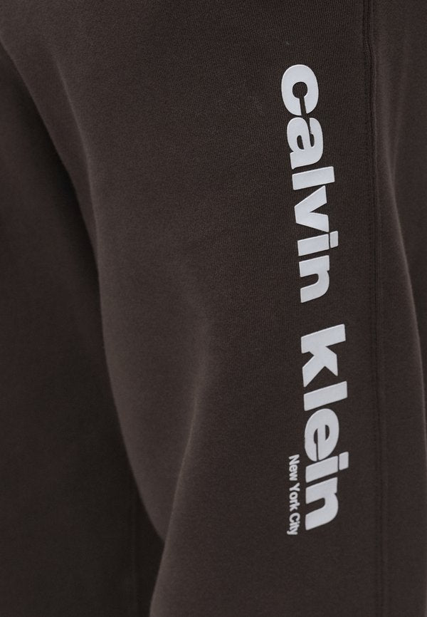 Calvin Klein RETRO GRAPHIC