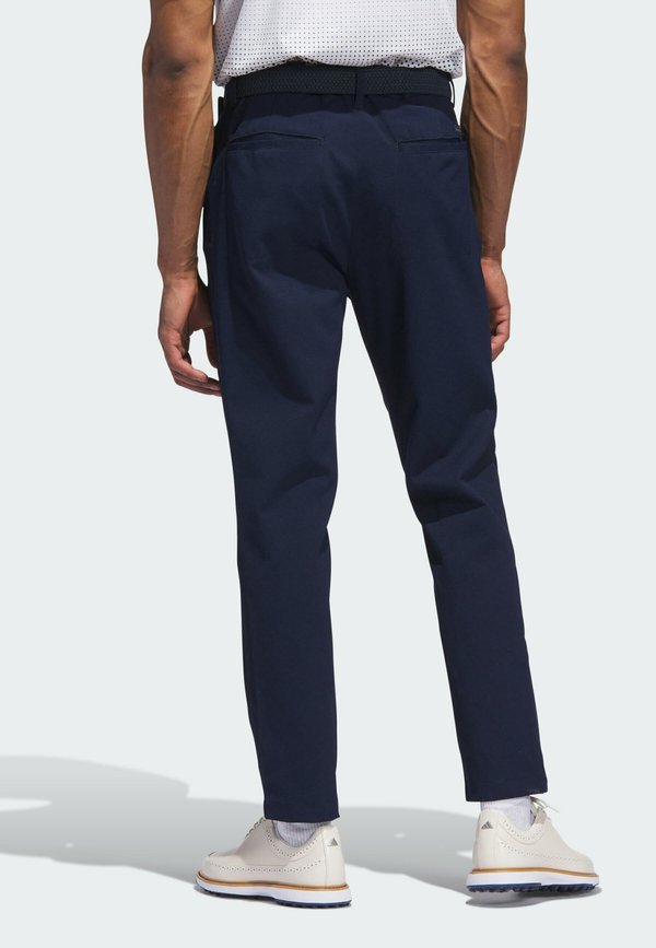 adidas Performance GO-TO PLEATED