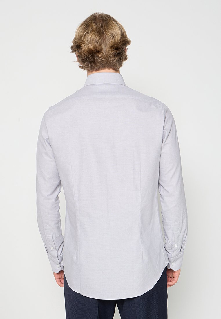 Michael Kors OXFORD SLIM FIT