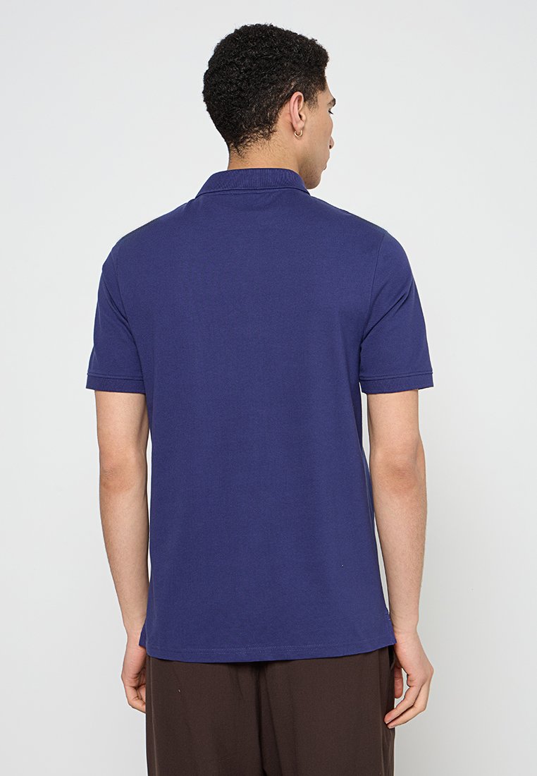 Lyle & Scott