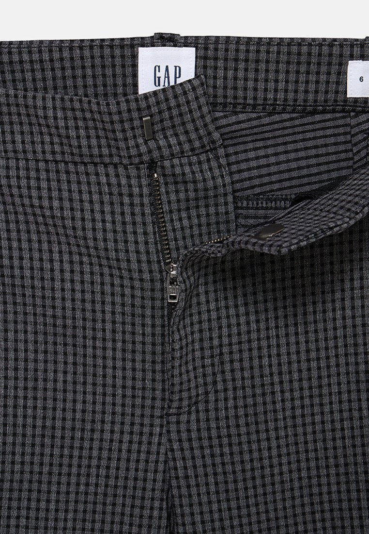 GAP SLIM FIT