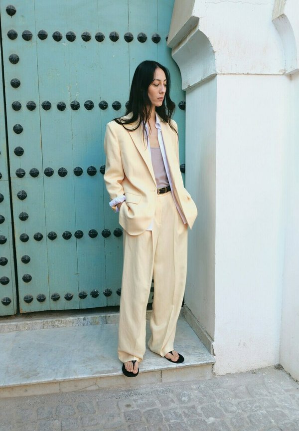 Mango ADULT - Short coat - yellow