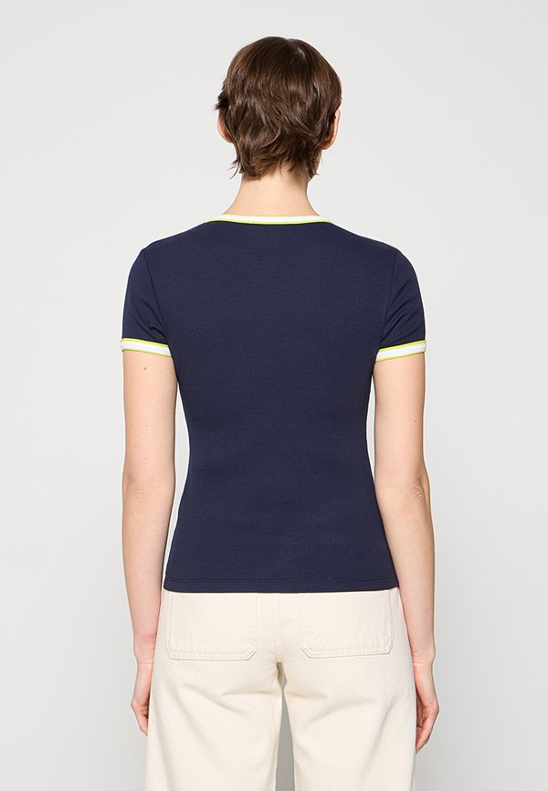 Calvin Klein Jeans