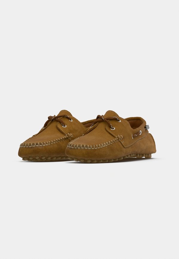 Valentino DRIVER
