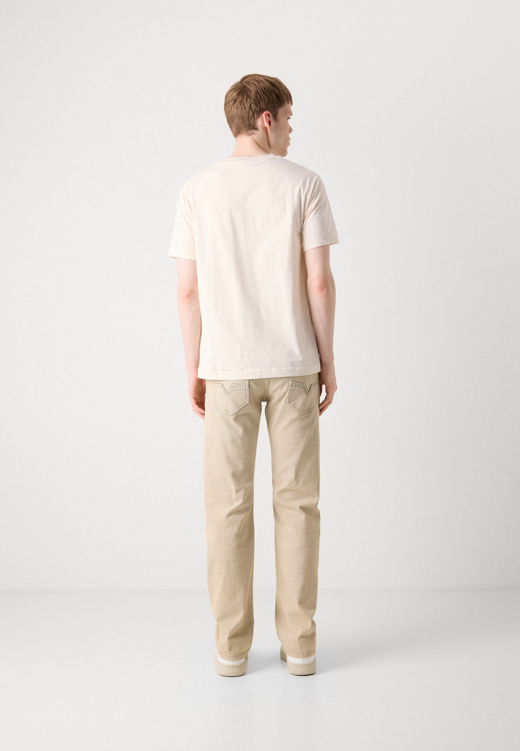 GANT GRAPHIC
