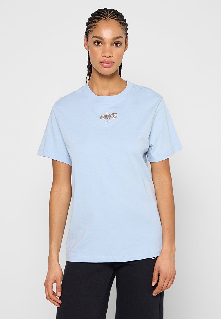 Nike Sportswear