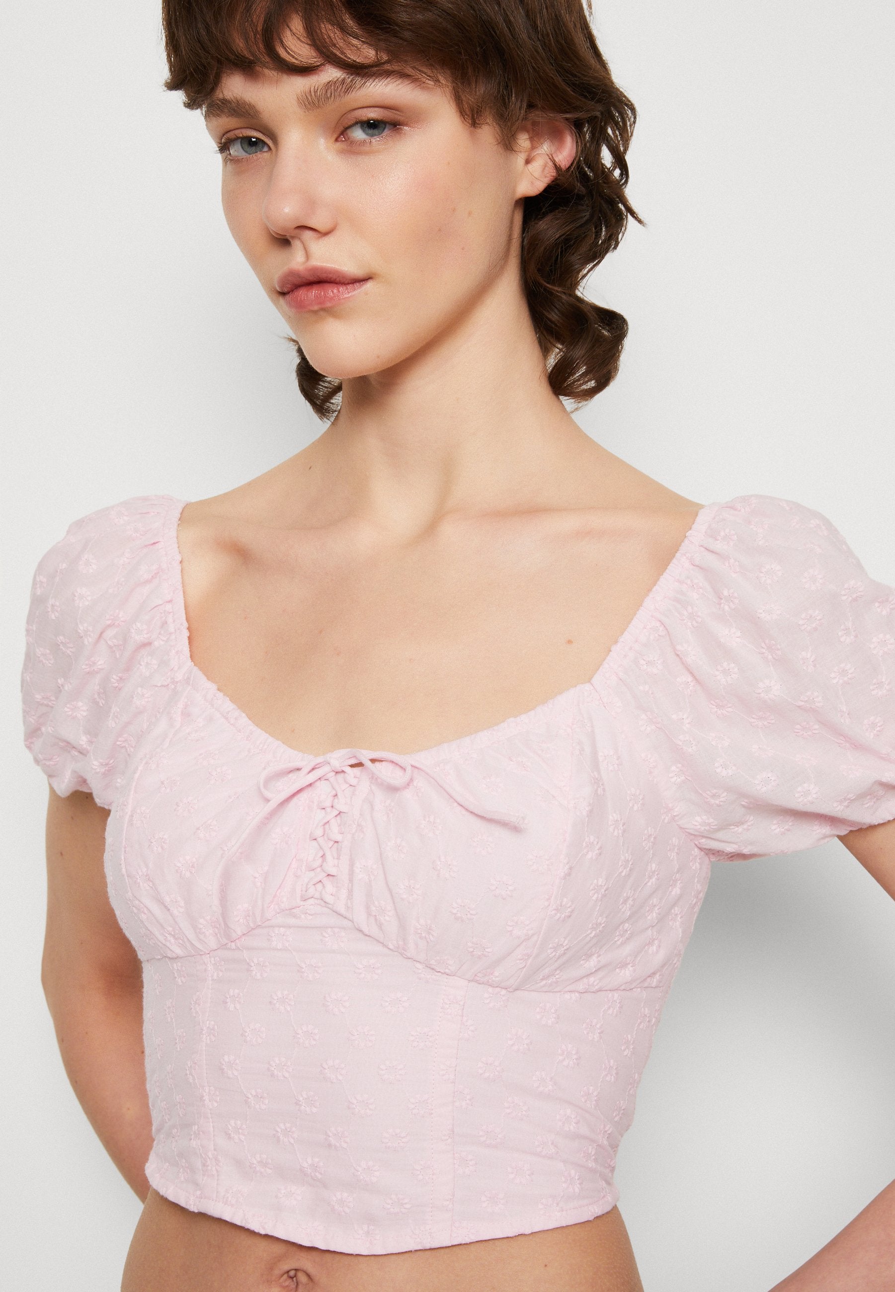 Hollister Co. UP PUFF SLEEVE