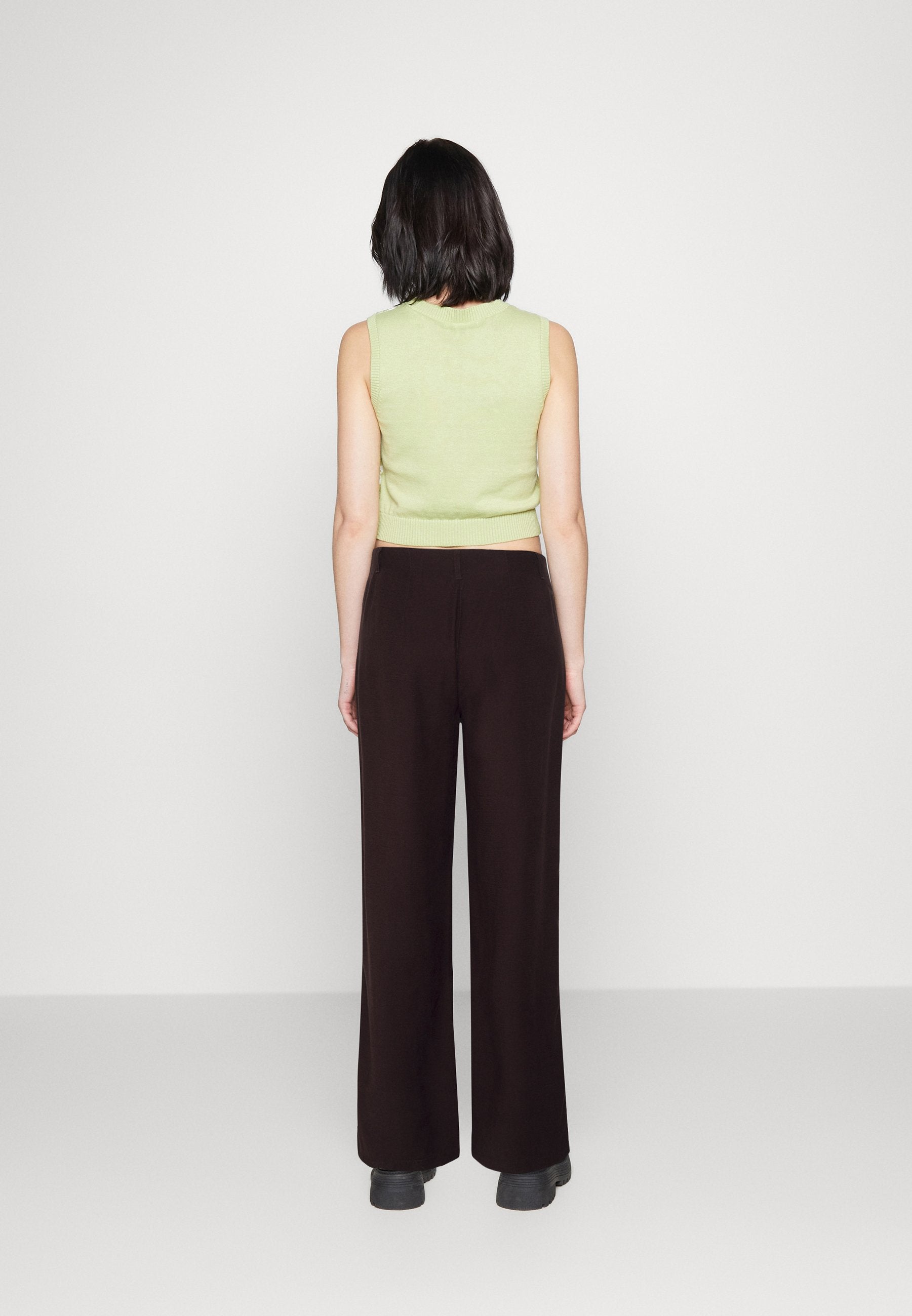ONLEMERY LONG STRAIGHT PANT  Media 4