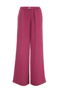 Weite Hosen in einem lebhaften Fuchsia-Ton, aus leichtem Stoff. Mit einem elastischen Bund und einem Kordelzug zur Anpassung.