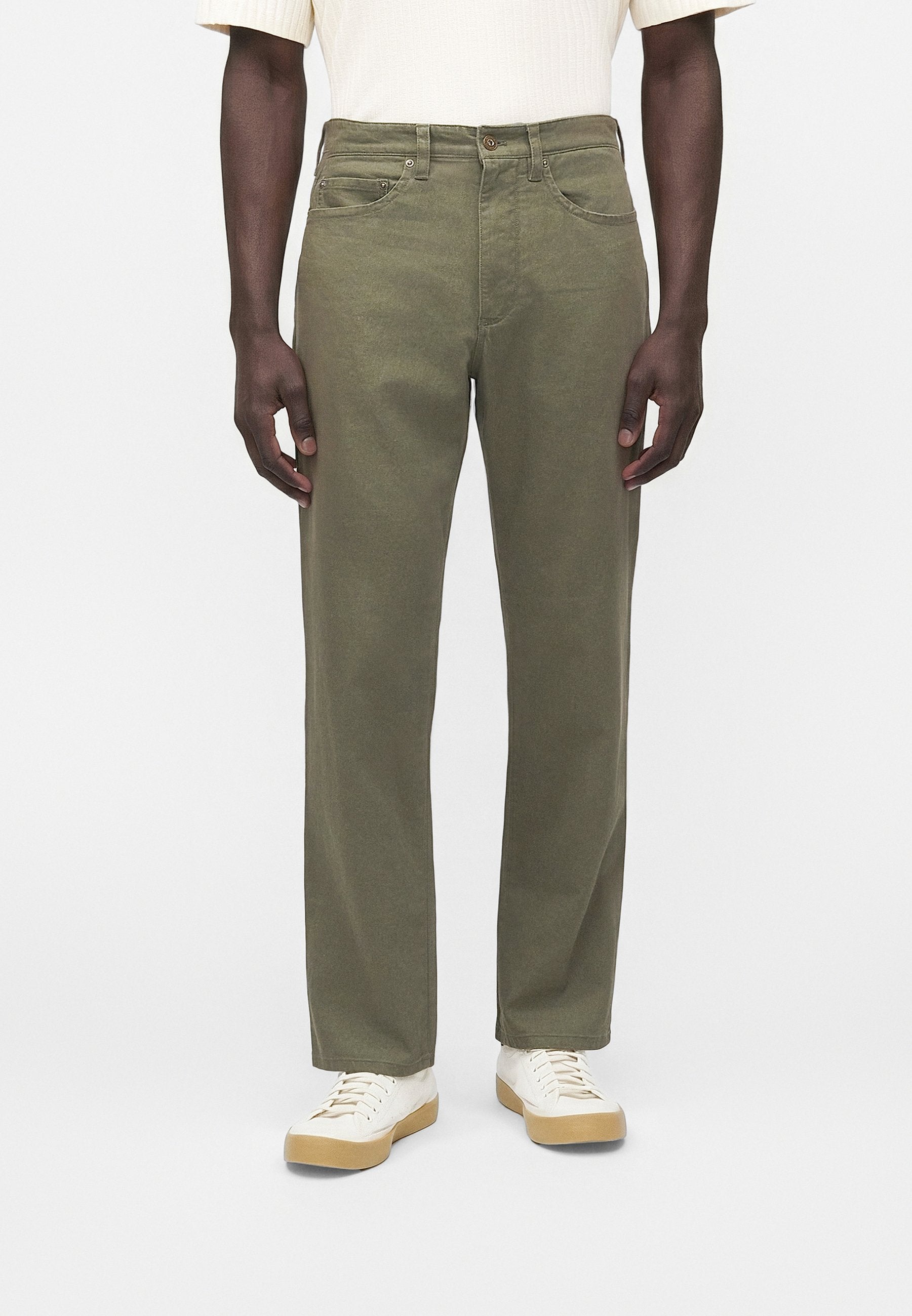 GAP STRAIGHT