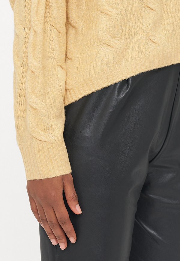 ONLY Petite ONLJEANETT LIFE CABLE O NECK