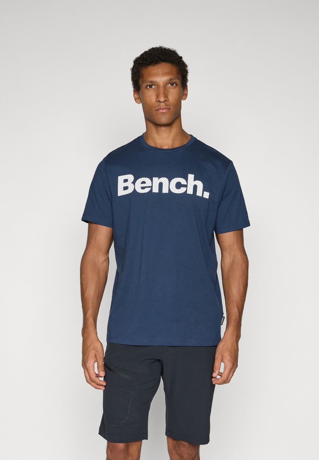 Bench LEANDRO