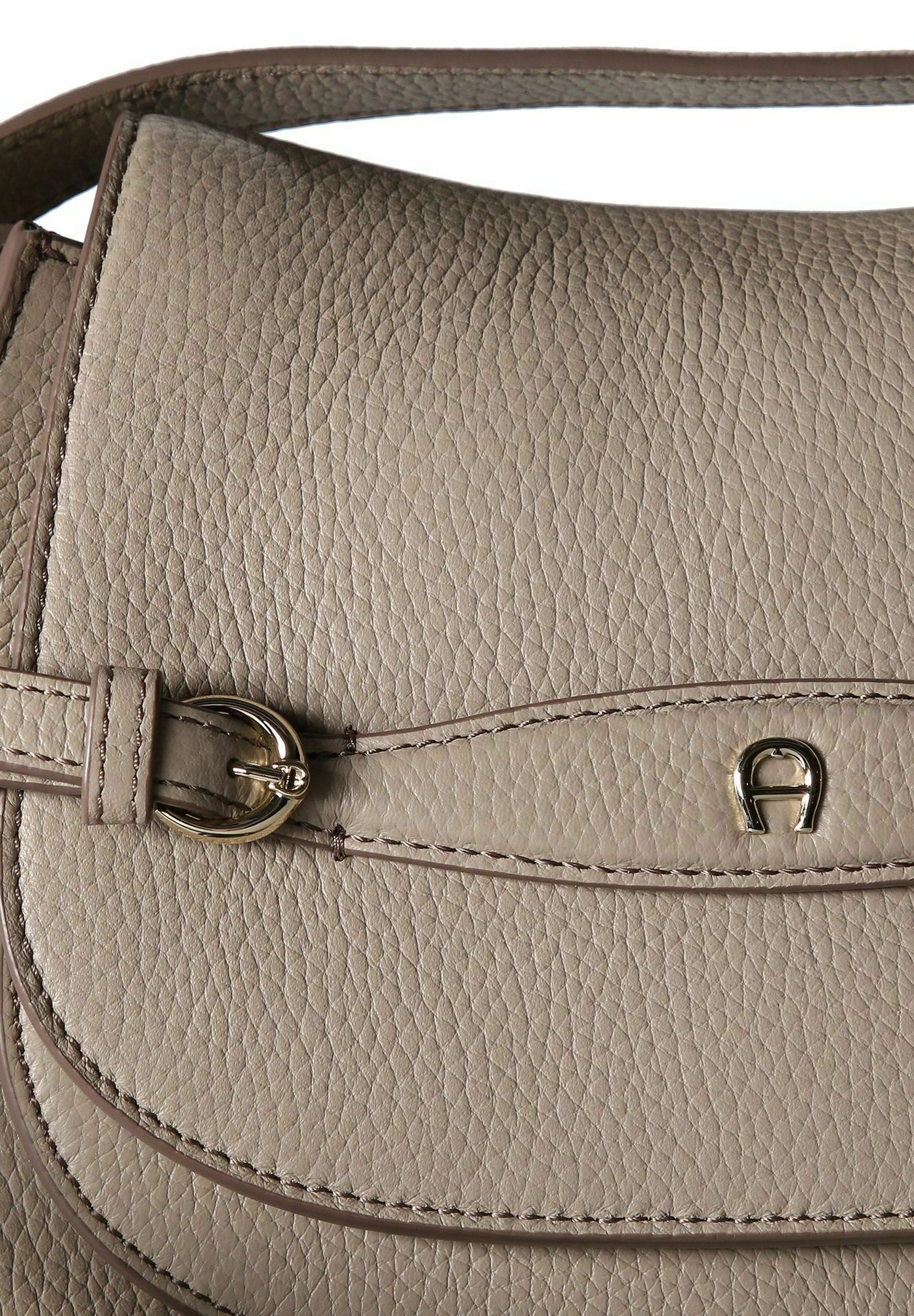AIGNER CAVALLO UMHÄNGE 24 CM