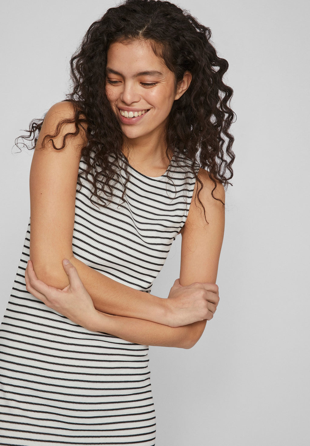 VILA VISIF O NECK MIDI DRESS