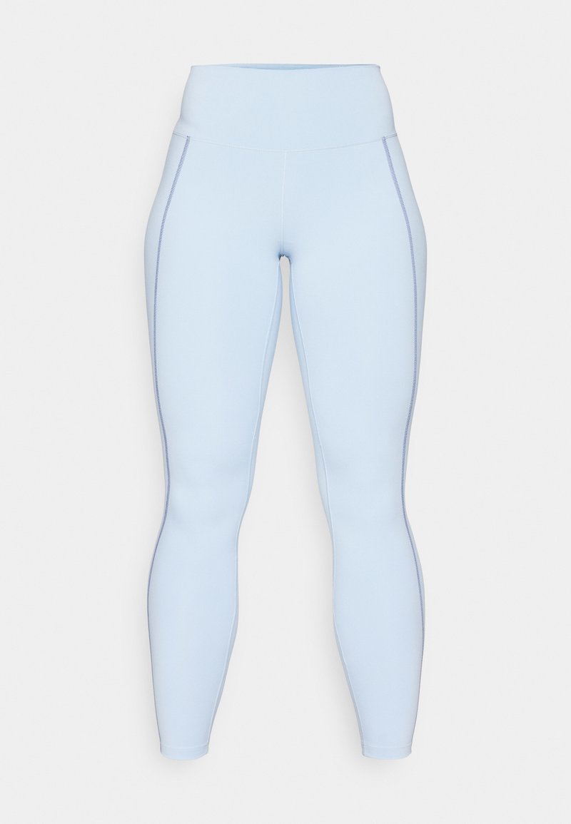 Helle blaue Leggings mit hohem Bund, glatter Textur und kontrastierenden Nähten an den Seiten. Voller Länge.
