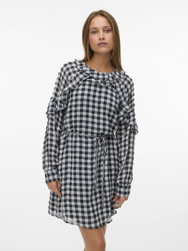 Vero Moda VMSIA SHORT FLOUNCE DRESS - Day dress - black/cloud dancer