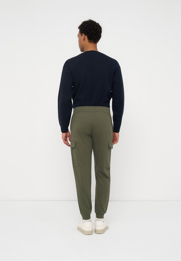 EA7 Emporio Armani
