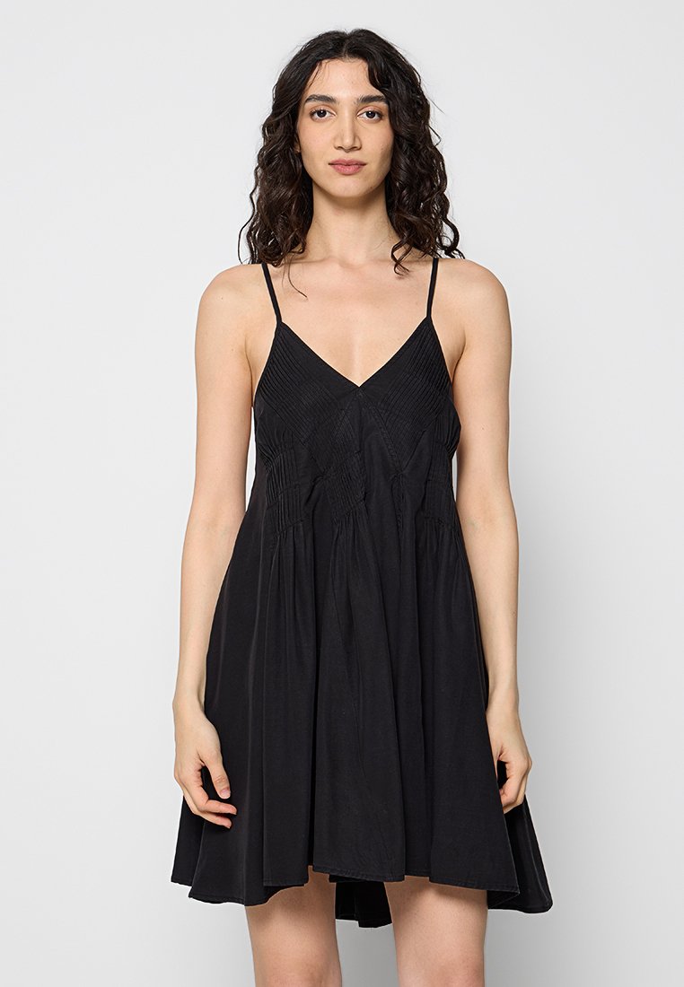 Replay DRESS