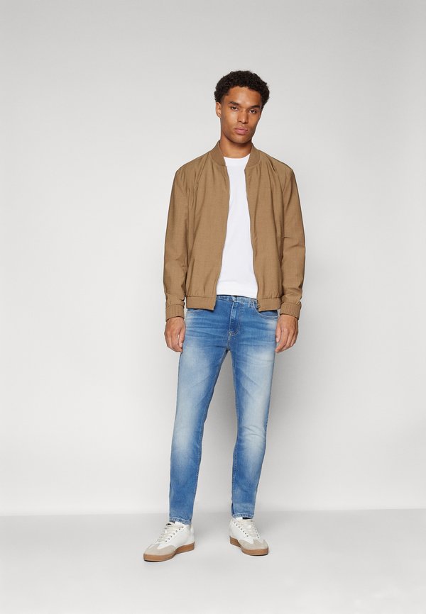 Tommy Jeans AUSTIN SLIM