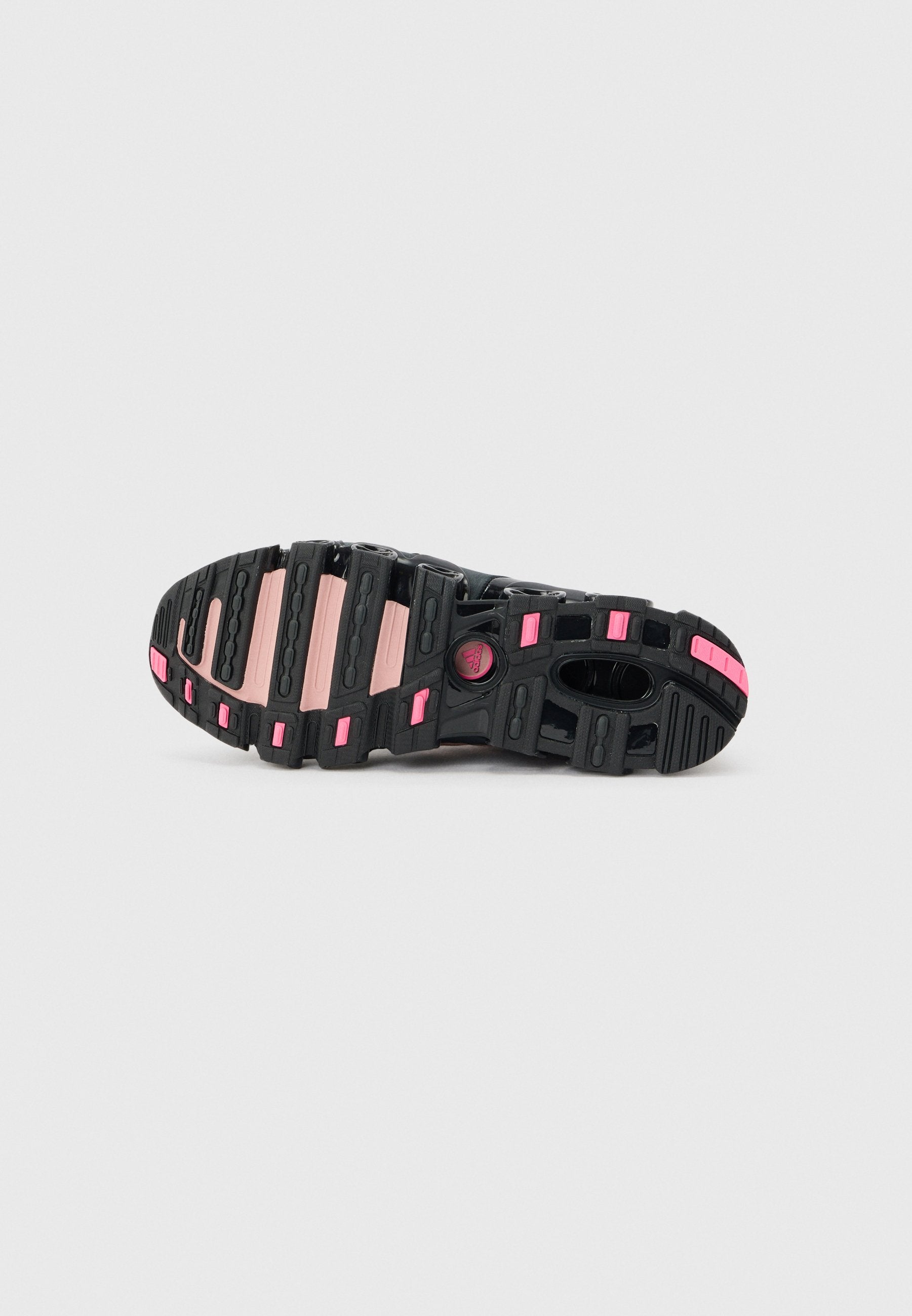 adidas Originals MEGA GHOSTRIDE W