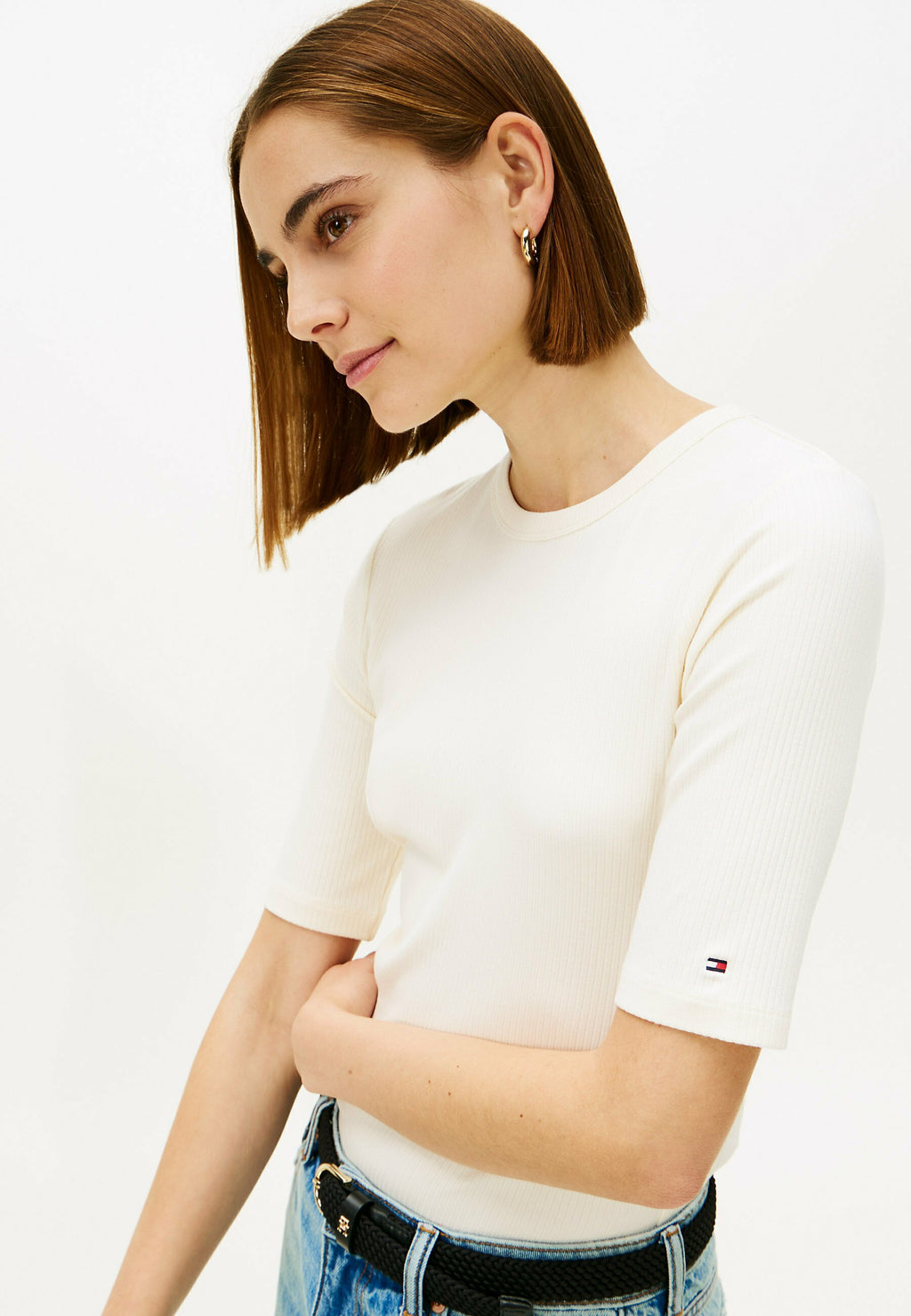 RIBBED SLIM HALF SLEEVE T-SHIRT Media 5