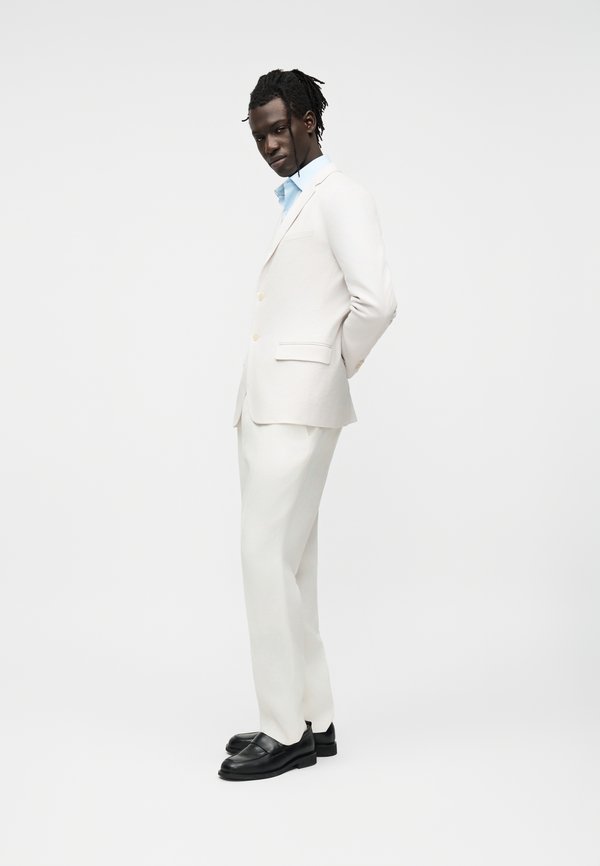 Calvin Klein SLIM SEASONAL TAILORING