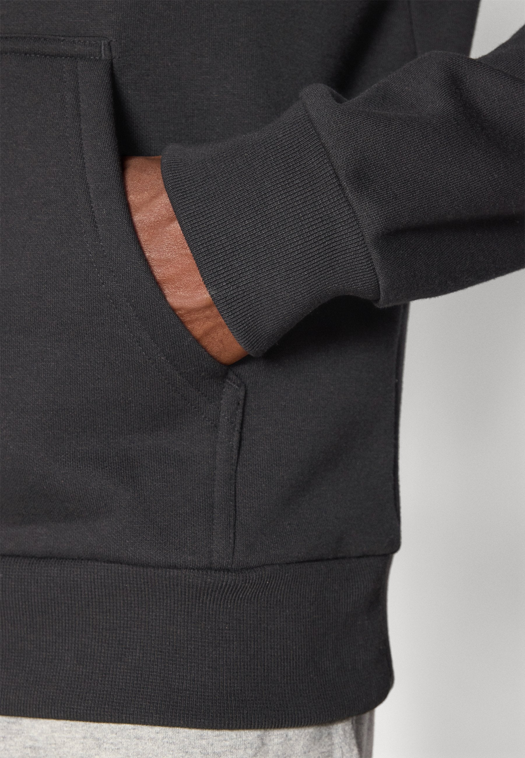 Champion GRAPHIC HOODIE