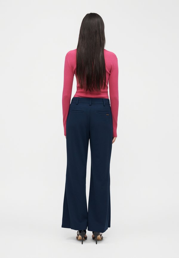 MICHAEL Michael Kors FULL LENGTH BOOTCUT PANT