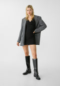 Stradivarius SHORT WITH FLOWING NECKLINE