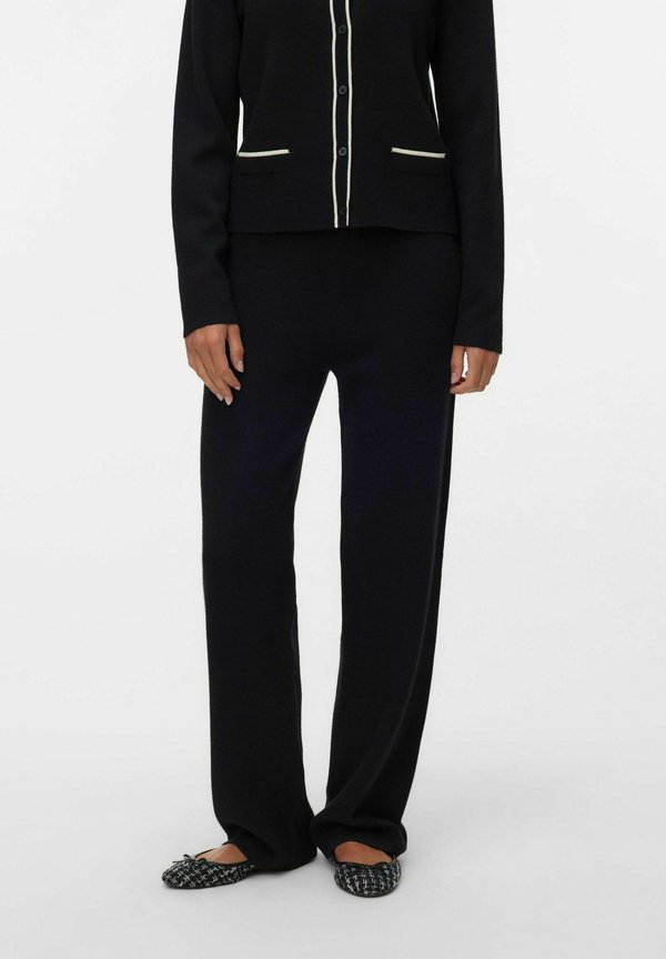 Vero Moda Knitted VMGOLD Mid waist - Trousers - black